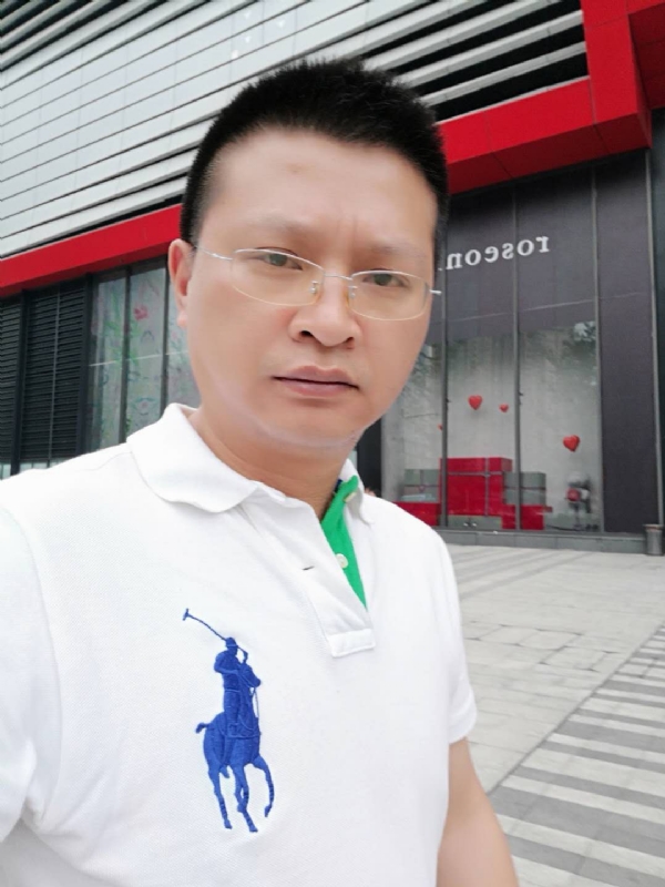 硬汉的第一张照片--云霄相亲网