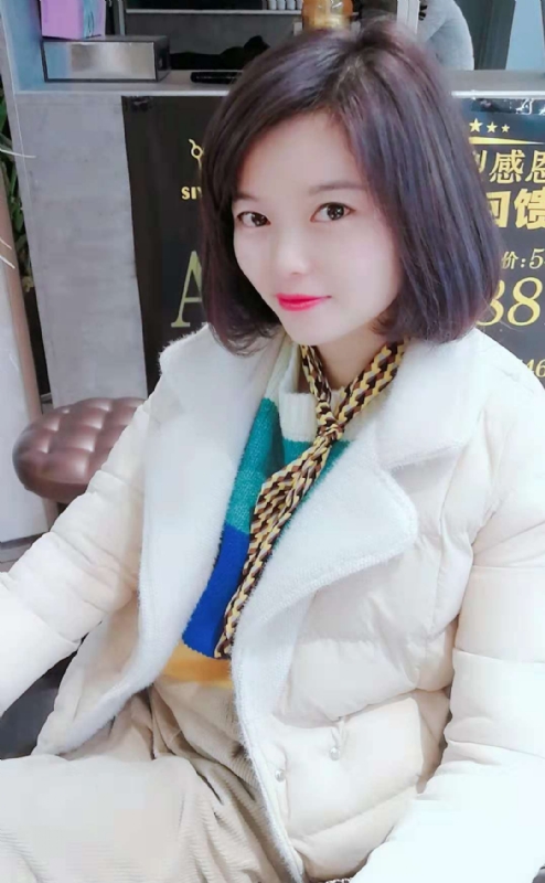 认真的雪的第一张照片--云霄相亲网