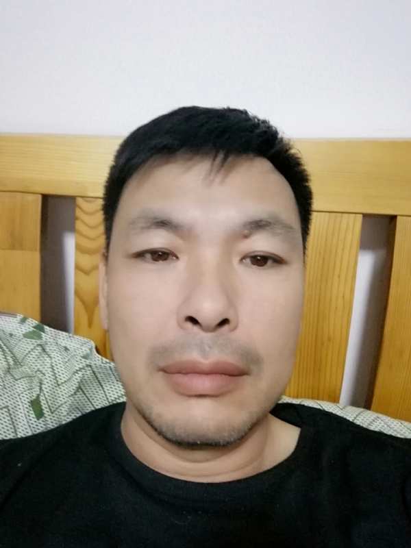 不爱当牛的第一张照片--云霄相亲网