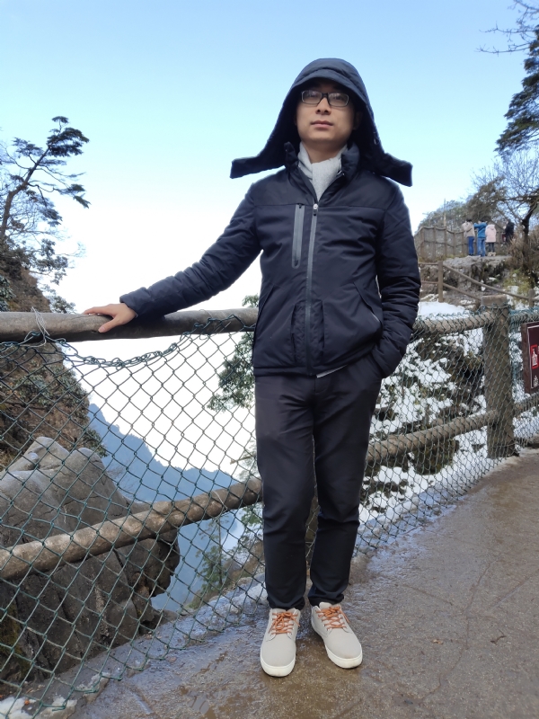 记录的地平线的第一张照片--云霄相亲网