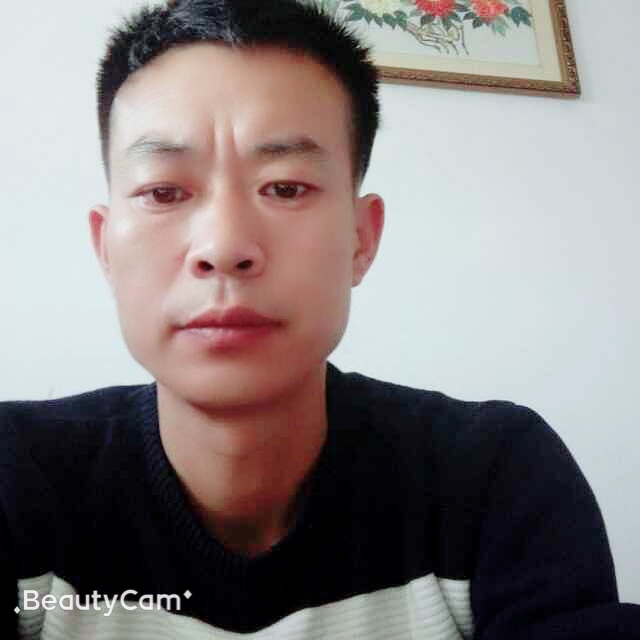 风中追风的第一张照片--云霄相亲网