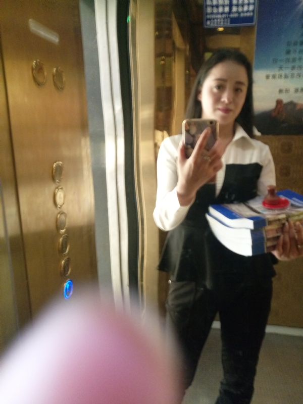 铿锵玫瑰的第一张照片--云霄相亲网