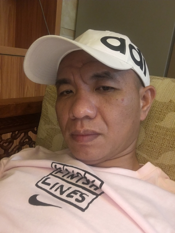 坚持到底的第一张照片--云霄相亲网