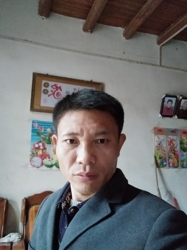 从前现在的第三张照片--云霄相亲网