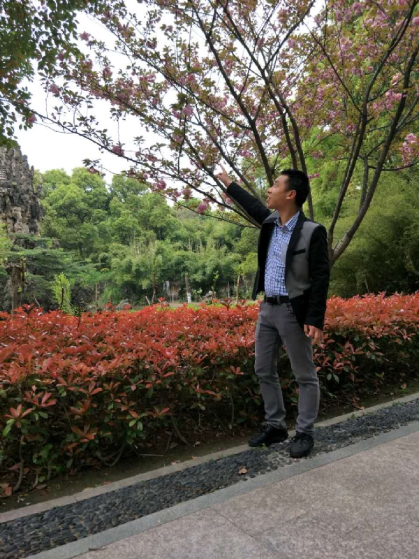 坦诚的第一张照片--云霄相亲网