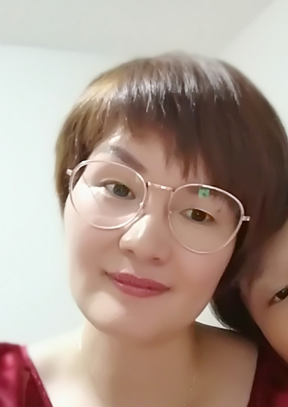 一曲墨白的第一张照片--云霄相亲网