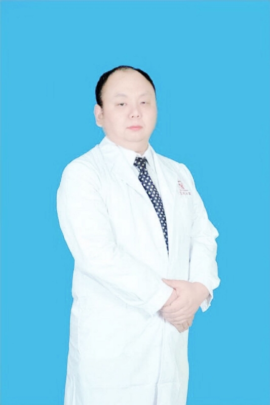 小村医的第一张照片--云霄相亲网