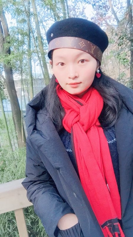 风中百合的第一张照片--云霄相亲网