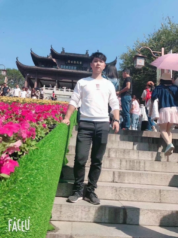 坦然的第二张照片--云霄相亲网