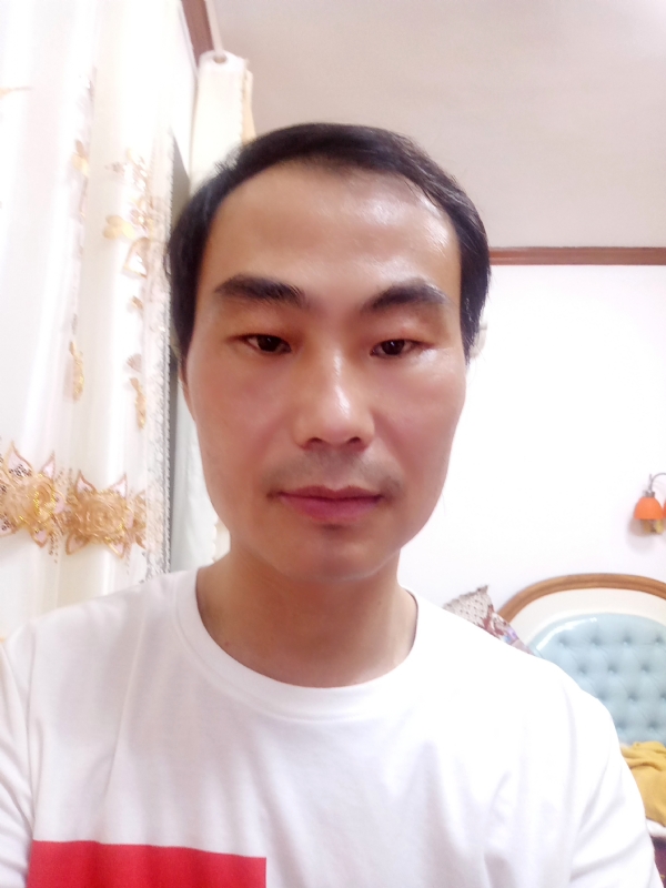 光明的第一张照片--云霄相亲网