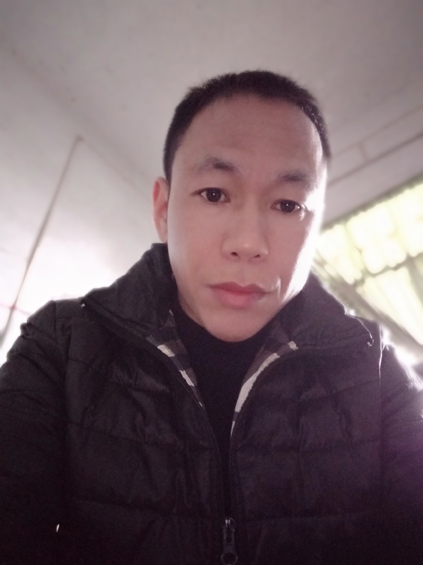 相信真爱的第一张照片--云霄相亲网