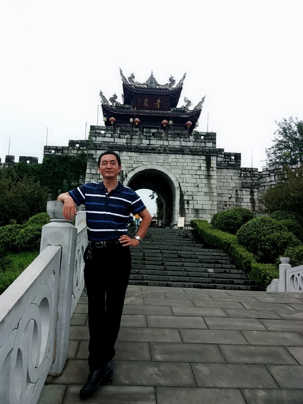 真心的龙的第六张照片--云霄相亲网