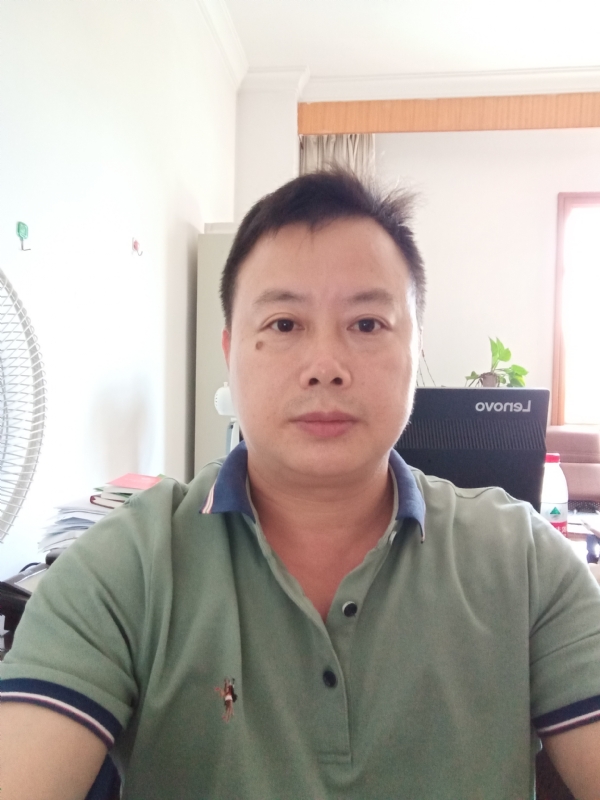 相逢即是缘的第一张照片--云霄相亲网