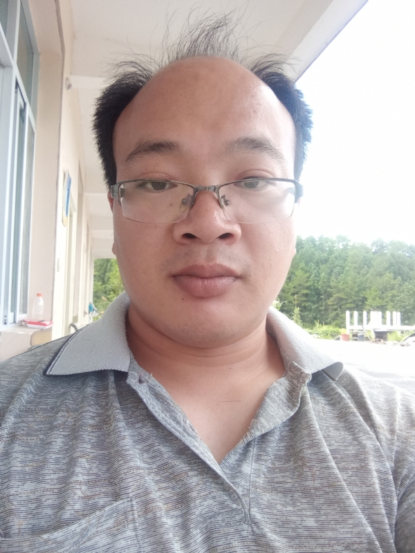 蓝色星空的第一张照片--云霄相亲网