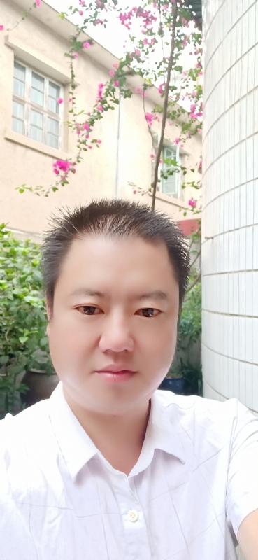 陈欢翔的第一张照片--云霄相亲网