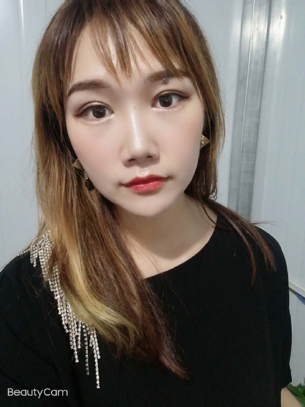 艾薇的第四张照片--云霄相亲网