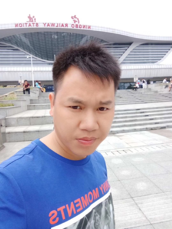笑对人生的第一张照片--云霄相亲网
