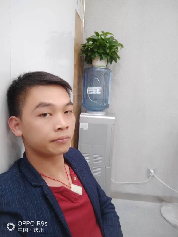 只想好好的爱一个人的第一张照片--云霄相亲网