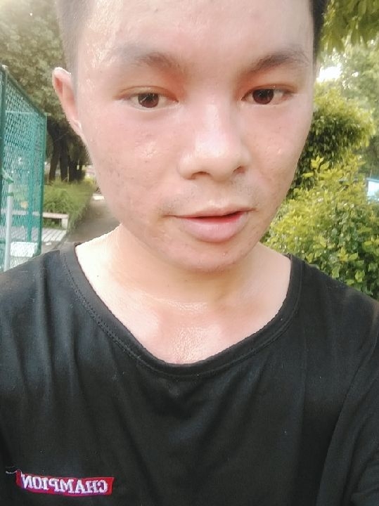 楠呐的第二张照片--云霄相亲网