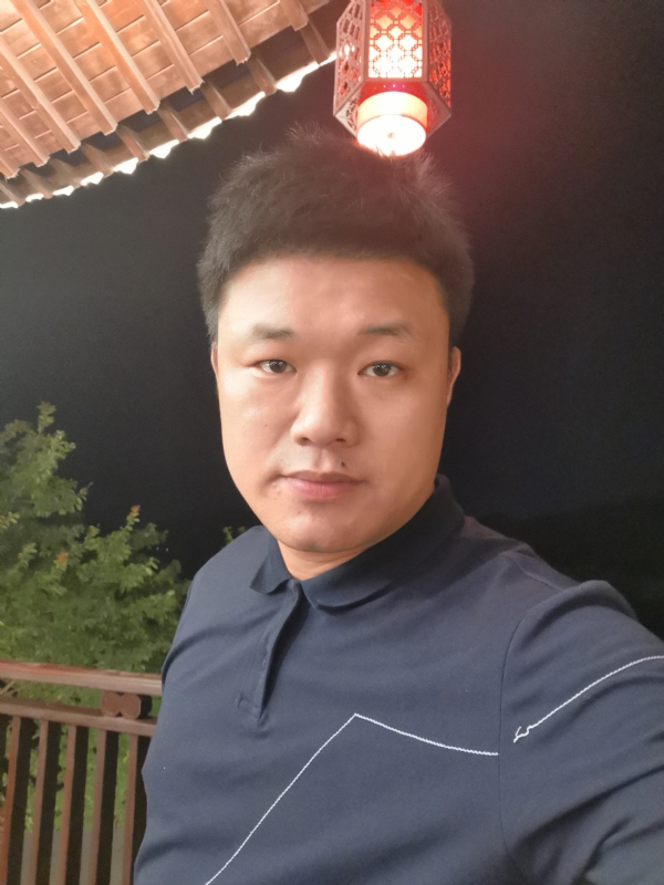 耿直boy的第一张照片--云霄相亲网