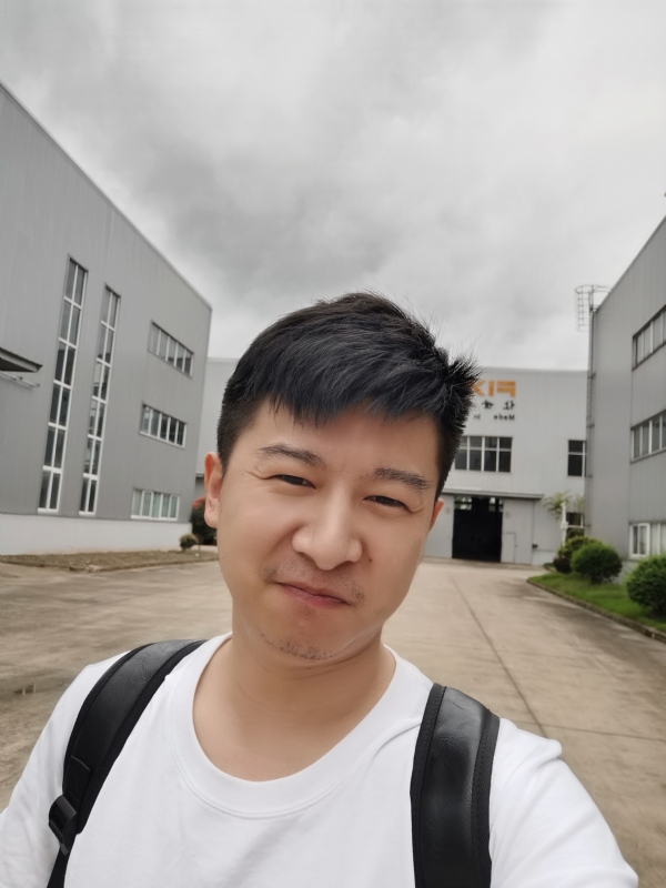 二叔的第二张照片--云霄相亲网