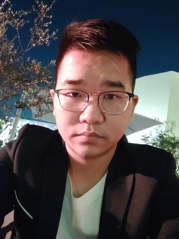 在路上的第一张照片--云霄相亲网