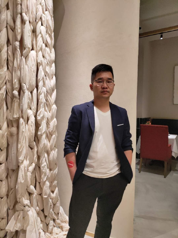在路上的第二张照片--云霄相亲网