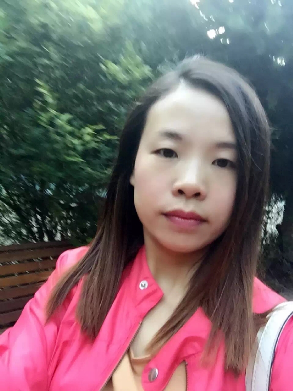 褪色的回忆的第一张照片--云霄相亲网
