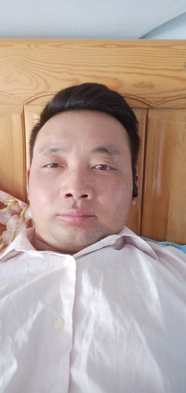 转角的第一张照片--云霄相亲网
