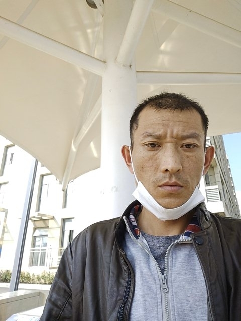 孤狼的第一张照片--云霄相亲网