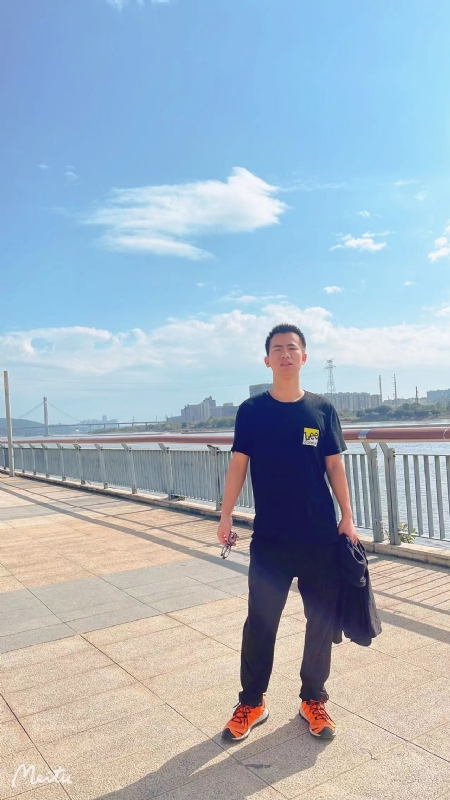 小螃蟹的第一张照片--云霄相亲网