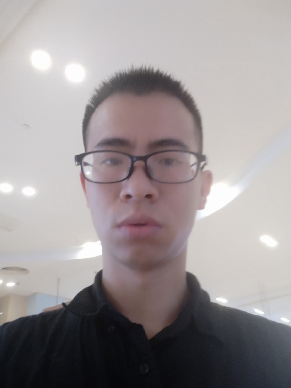 小螃蟹的第四张照片--云霄相亲网