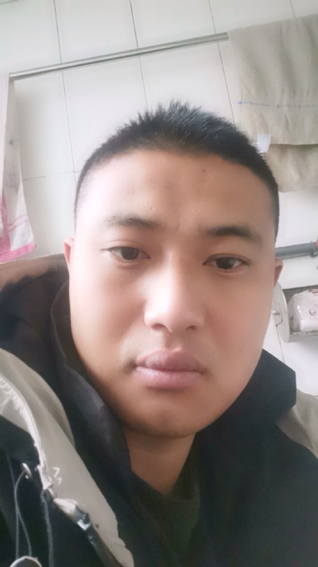 烟花再美不过瞬间的第一张照片--云霄相亲网