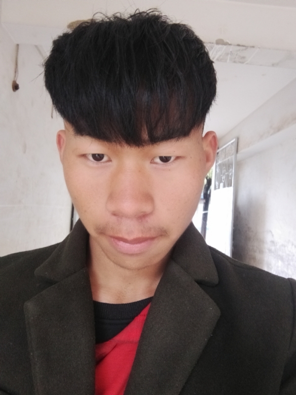 少年不在少的第一张照片--云霄相亲网