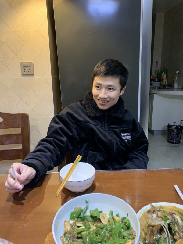 人间失格的第一张照片--云霄相亲网