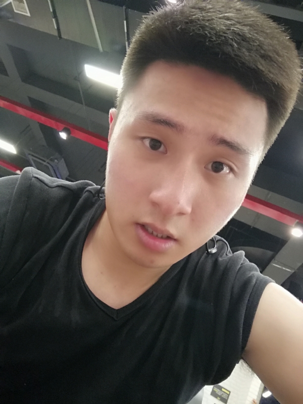 江南的雨的第一张照片--云霄相亲网
