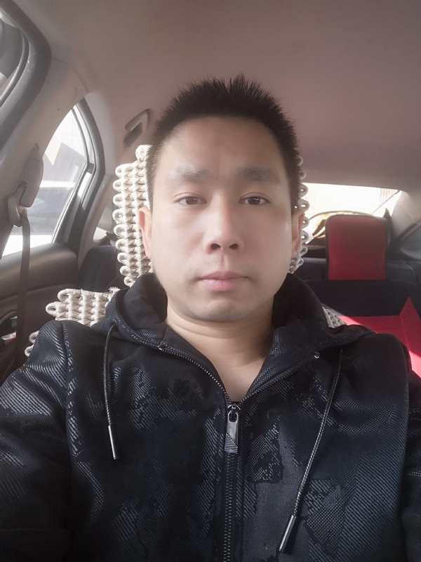 孤独的狼的第二张照片--云霄相亲网