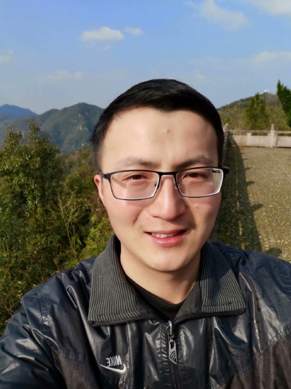 杨先生的第一张照片--云霄相亲网