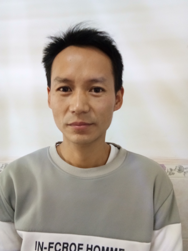 单亲爸爸的第一张照片--云霄相亲网