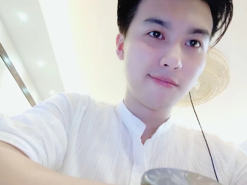 皮特王的第一张照片--云霄相亲网