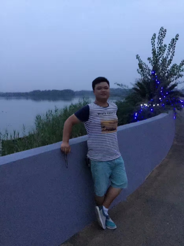 RLC的第一张照片--云霄相亲网