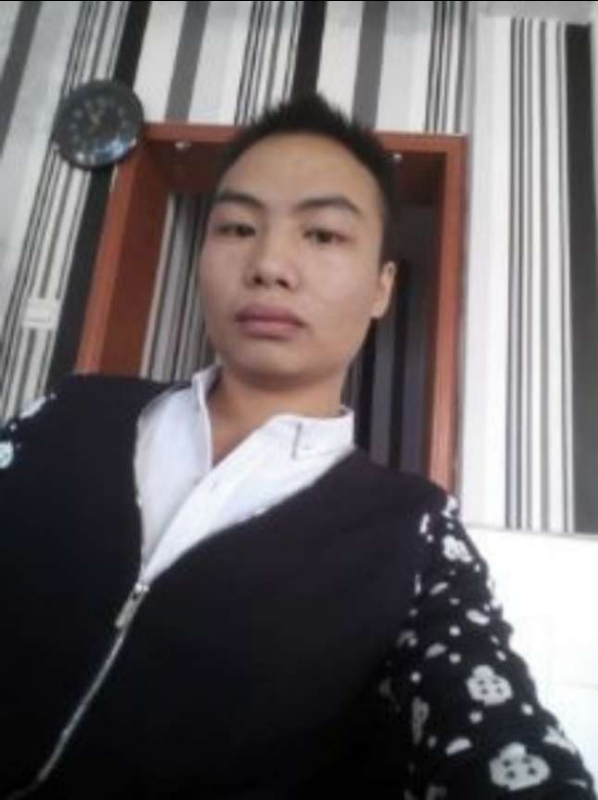 阿龙的第一张照片--云霄相亲网