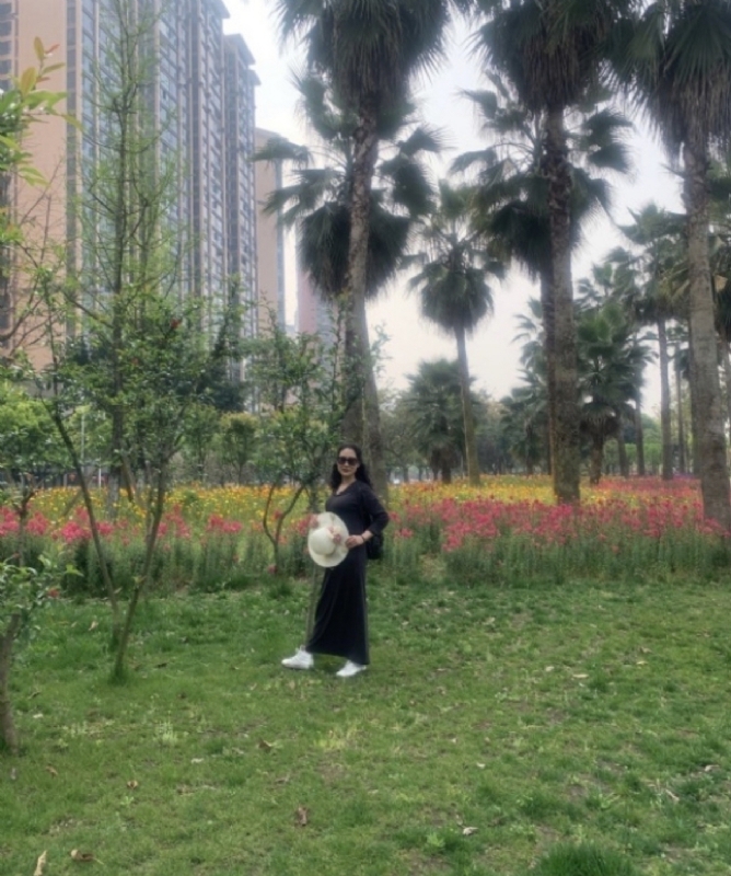 粉墨登场的第一张照片--云霄相亲网