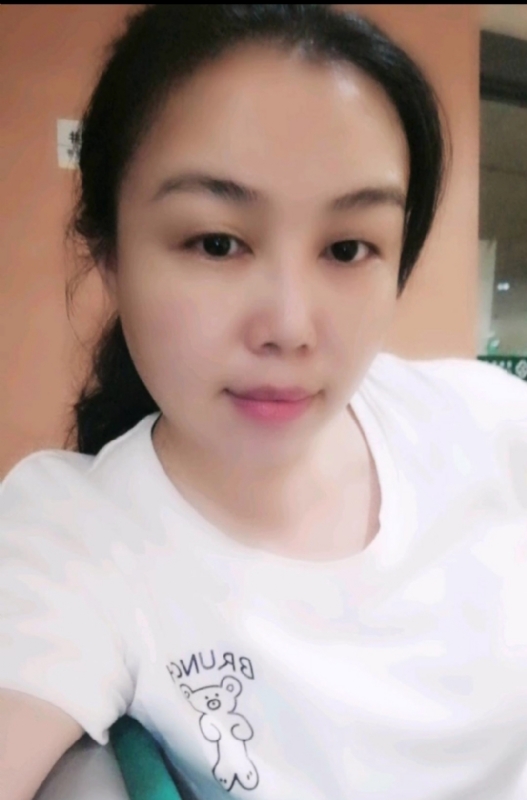 淡淡的云的第一张照片--云霄相亲网