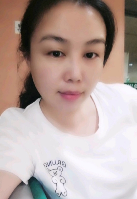 淡淡的云的第三张照片--云霄相亲网