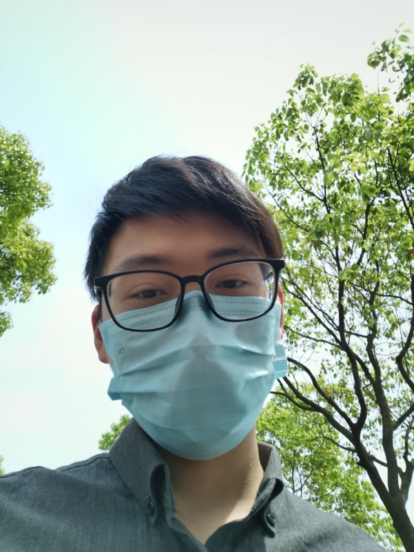 情何丶以堪的第一张照片--云霄相亲网