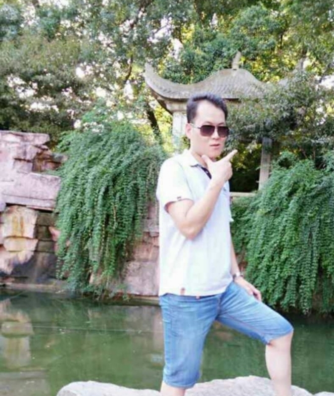 随缘的第一张照片--云霄相亲网