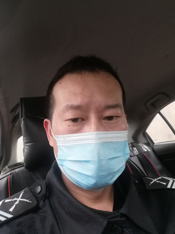 不会躲的刺猬的第一张照片--云霄相亲网