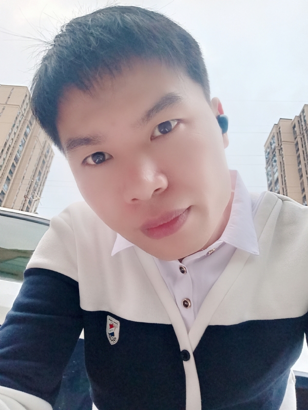 雨霁月清风的第一张照片--云霄相亲网