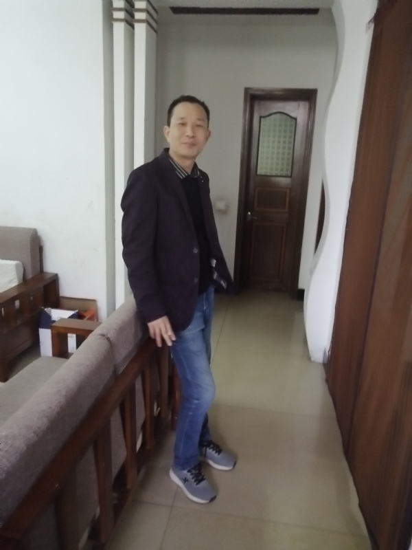 相亲相爱的第一张照片--云霄相亲网